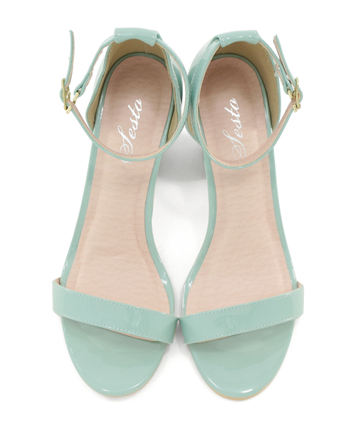 SESTO（セスト）の「コルクチャンキーヒール美脚ストラップサンダル（サンダル・レディース・アイボリー/ブラック/ベージュ/ミント/ネイビー/ライトグレー・24.0cm/25.5cm/24.5cm/22.0cm/23.0cm/22.5cm/23.5cm）」の22枚目の写真