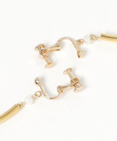 TONE SELECT GOODS(トーンセレクトグッズ)の「【nocca】bouquet earring(イヤリング・レディース・ブルー/ベージュ/ホワイト/その他・FREE)」の5枚目の写真