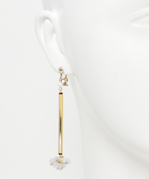 TONE SELECT GOODS(トーンセレクトグッズ)の「【nocca】bouquet earring(イヤリング・レディース・ブルー/ベージュ/ホワイト/その他・FREE)」の6枚目の写真