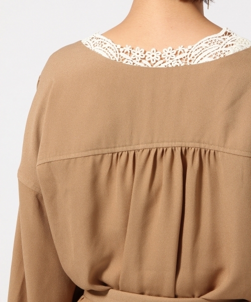 GLOBAL WORK（グローバルワーク）の「Vネックコートワンピース/766238（ワンピース・レディース・カーキ/ベージュ/ネイビー・LARGE/MEDIUM）」の10枚目の写真