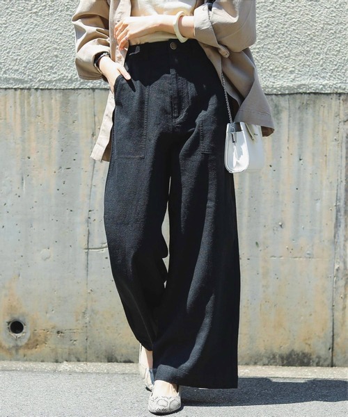 Fashion Letter（ファッションレター）の「リネン&デニム ウエストリボン付きワイドパンツ（デニムパンツ・レディース・ベージュ/グレイッシュベージュ/カーキ/ネイビー/オフホワイト/サックスブルー/インディゴブルー/ブラック/キナリ/モスグリーン・L/M/LL/S）」の4枚目の写真