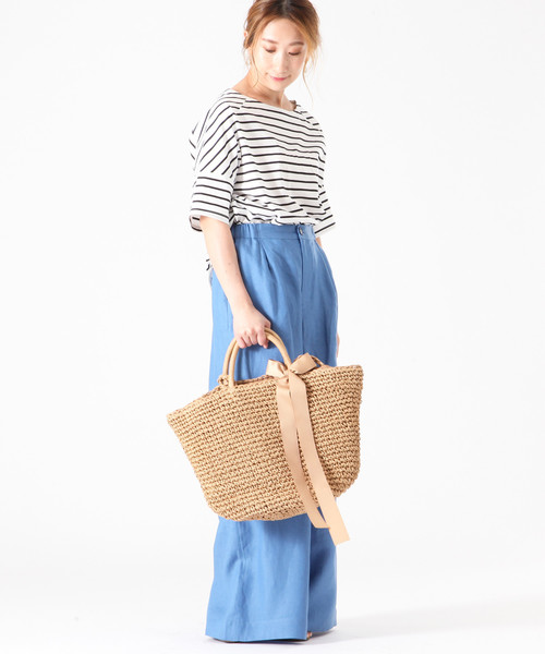 Tiara（ティアラ）の「後ろVボートネックカットソー（Tシャツ/カットソー・レディース・その他1/ホワイト/ブラック/その他2・FREE）」の8枚目の写真