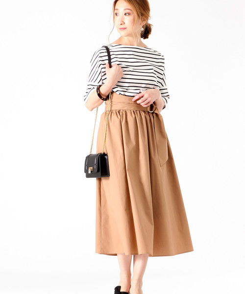 Tiara（ティアラ）の「後ろVボートネックカットソー（Tシャツ/カットソー・レディース・その他1/ホワイト/ブラック/その他2・FREE）」の10枚目の写真