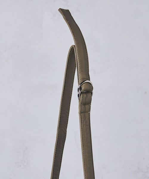 UNITED ARROWS(ユナイテッドアローズ)の「UWCB ファー ショルダーバッグ† ◆(ショルダーバッグ・レディース・ダークブラウン/ベージュ・FREE)」の8枚目の写真