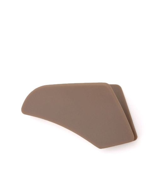 colleca la(コレカラ)の「マットスクエアバンスクリップ(バレッタ/ヘアクリップ・レディース・ブラック/ブラウン/アイボリー・FREE)」の9枚目の写真