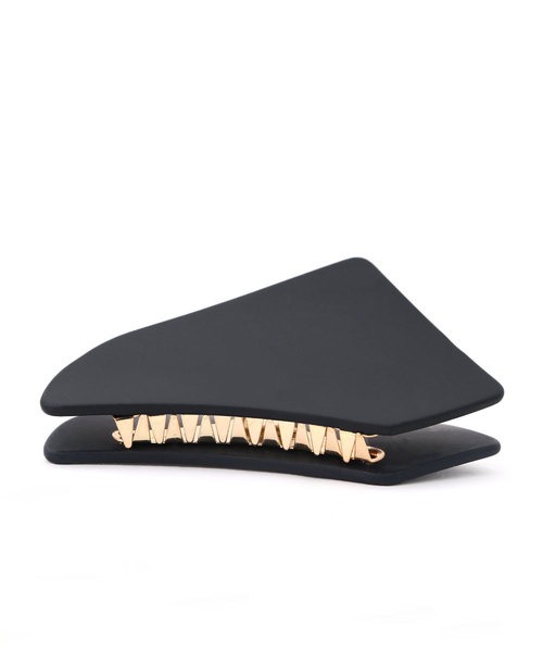 colleca la(コレカラ)の「マットスクエアバンスクリップ(バレッタ/ヘアクリップ・レディース・ブラック/ブラウン/アイボリー・FREE)」の11枚目の写真