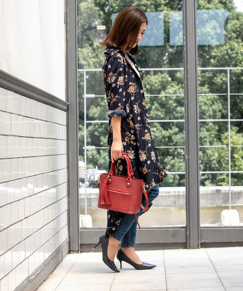 Edit Sheen（エディットシーン）の「タッセルチャームスクエアバッグ（ハンドバッグ・レディース・ブラック/レッド/モカ・FREE）」の13枚目の写真