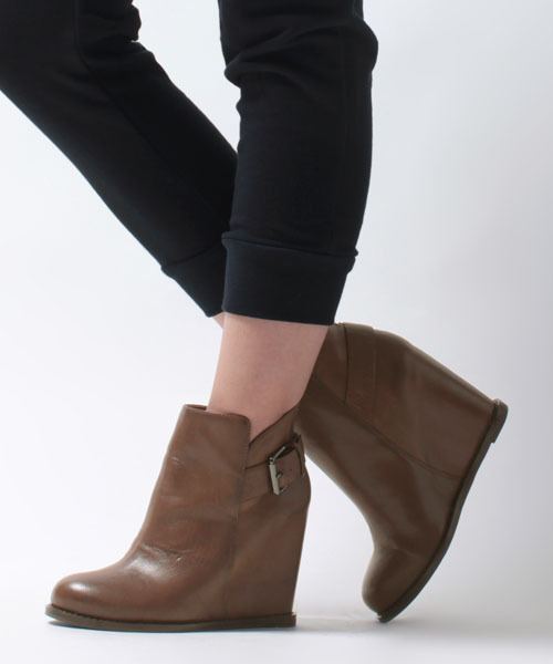 セール インヒールベルテッドショートブーツ ブーツ Nano Universe ナノユニバース のファッション通販 Zozotown