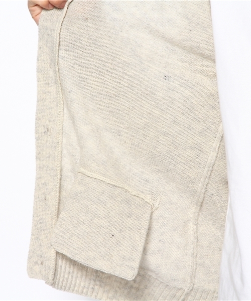 Anoutcommune（アナウトコミューン）の「ANOUTCOMMUNE : Lamb's wool V Cardigan（ニット/セーター・メンズ・グレー/ネイビー/ナチュラル/レンガ・LARGE/MEDIUM）」の12枚目の写真