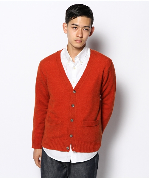 Anoutcommune（アナウトコミューン）の「ANOUTCOMMUNE : Lamb's wool V Cardigan（ニット/セーター・メンズ・グレー/ネイビー/ナチュラル/レンガ・LARGE/MEDIUM）」の16枚目の写真