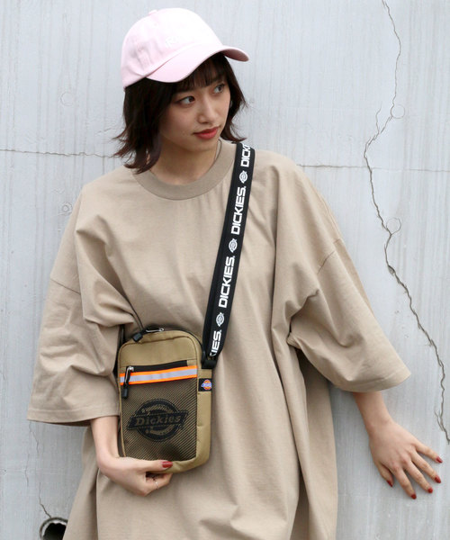 Dickies（ディッキーズ）の「Dickies/ディッキーズ リフレクターテープ ミニショルダーバッグ / ポーチ（ショルダーバッグ・メンズ・ブラック/ベージュ/ネイビー/カーキ・FREE）」の3枚目の写真