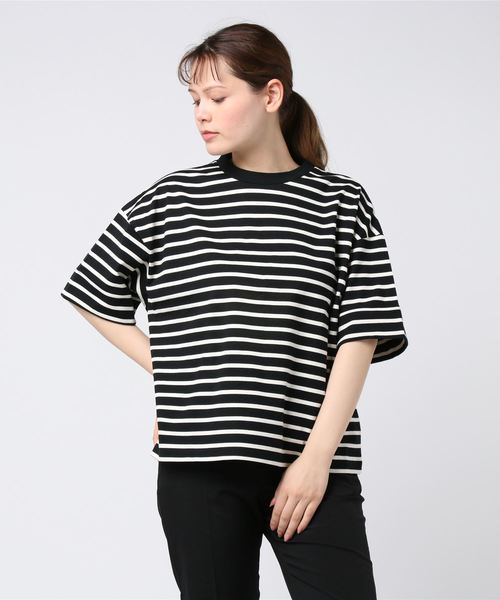 Te chichi(テチチ)の「綿天竺ボーダービッグプルオーバー(Tシャツ/カットソー・レディース・オフホワイト/ベージュ/ブラック・フリ-)」の2枚目の写真