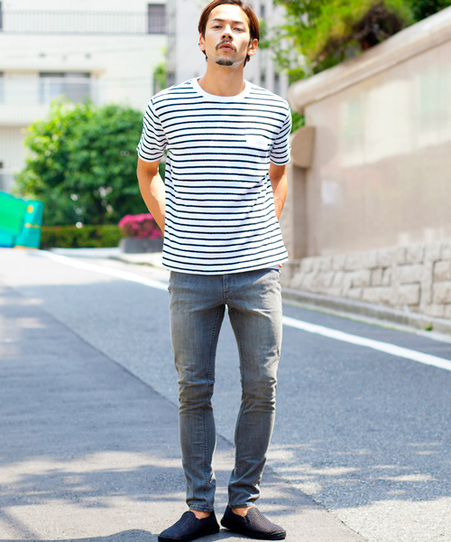 BEAUTY&YOUTH UNITED ARROWS（ビューティーアンドユースユナイテッドアローズ）の「BY ペア スキン ボーダー クルーネック Tシャツ ◆（Tシャツ/カットソー・メンズ・ブラック/ロイヤルブルー/ネイビー・LARGE/X-LARGE/SMALL/MEDIUM）」の11枚目の写真