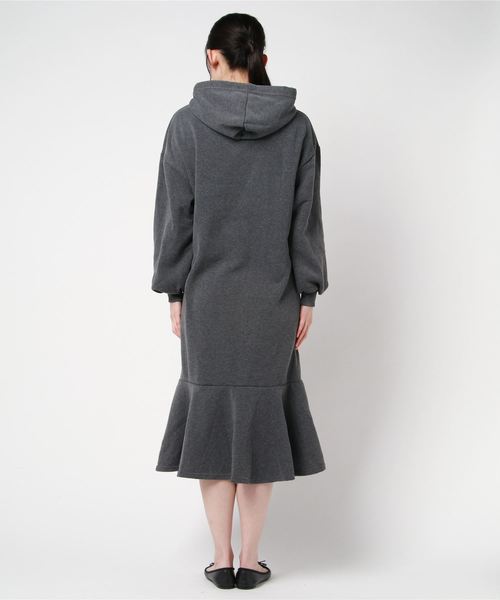 PARKS TOKYO SELECT(パークストウキョウセレクト)の「裏起毛 スウェットロングワンピース(ワンピース・レディース・チャコールグレー/ライトグレー/ブラック/キャメル・FREE)」の6枚目の写真