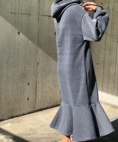 PARKS TOKYO SELECT(パークストウキョウセレクト)の「裏起毛 スウェットロングワンピース(ワンピース・レディース・チャコールグレー/ライトグレー/ブラック/キャメル・FREE)」の4枚目の写真