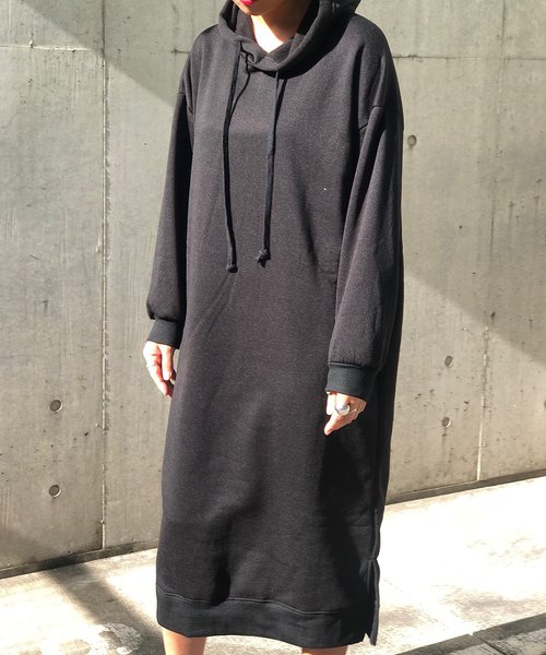 PARKS TOKYO SELECT(パークストウキョウセレクト)の「裏起毛 スウェットロングワンピース(ワンピース・レディース・チャコールグレー/ライトグレー/ブラック/キャメル・FREE)」の3枚目の写真