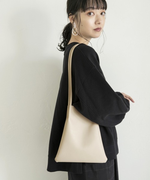LOWRYS FARM（ローリーズファーム）の「ＦＬミニトートＢＡＧ　864744（トートバッグ・レディース・ブラック/アイボリー/ベージュ・FREE）」の2枚目の写真