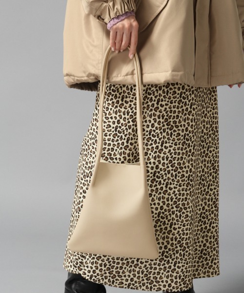 LOWRYS FARM（ローリーズファーム）の「ＦＬミニトートＢＡＧ　864744（トートバッグ・レディース・ブラック/アイボリー/ベージュ・FREE）」の13枚目の写真