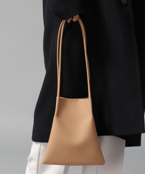 LOWRYS FARM（ローリーズファーム）の「ＦＬミニトートＢＡＧ　864744（トートバッグ・レディース・ブラック/アイボリー/ベージュ・FREE）」の14枚目の写真