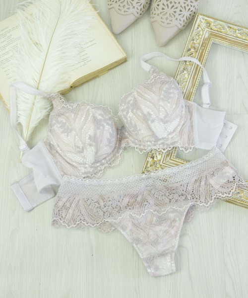 BRADELIS New York ベル Step2アイボリー ブラジャー BRADELIS NewYork ブラジャー ベルステップ2ブラ24A2 ブラデリス