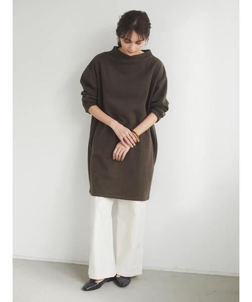 CRAFT STANDARD BOUTIQUE(クラフトスタンダードブティック)の「ボートネックドロップショルダーチュニック ●*(Tシャツ/カットソー・レディース・ブラック/ブラウン/オリーブ/グレイッシュベージュ・FREE)」の12枚目の写真