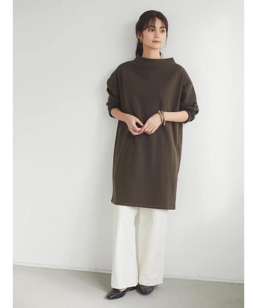 CRAFT STANDARD BOUTIQUE(クラフトスタンダードブティック)の「ボートネックドロップショルダーチュニック ●*(Tシャツ/カットソー・レディース・ブラック/ブラウン/オリーブ/グレイッシュベージュ・FREE)」の13枚目の写真