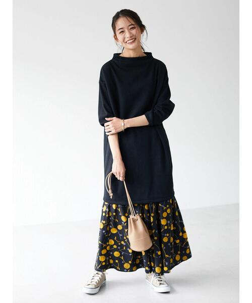 CRAFT STANDARD BOUTIQUE(クラフトスタンダードブティック)の「ボートネックドロップショルダーチュニック ●*(Tシャツ/カットソー・レディース・ブラック/ブラウン/オリーブ/グレイッシュベージュ・FREE)」の22枚目の写真