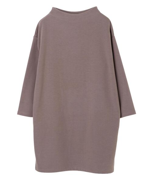 CRAFT STANDARD BOUTIQUE(クラフトスタンダードブティック)の「ボートネックドロップショルダーチュニック ●*(Tシャツ/カットソー・レディース・ブラック/ブラウン/オリーブ/グレイッシュベージュ・FREE)」の1枚目の写真