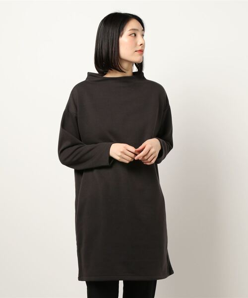 CRAFT STANDARD BOUTIQUE(クラフトスタンダードブティック)の「ボートネックドロップショルダーチュニック ●*(Tシャツ/カットソー・レディース・ブラック/ブラウン/オリーブ/グレイッシュベージュ・FREE)」の11枚目の写真