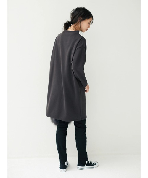 CRAFT STANDARD BOUTIQUE(クラフトスタンダードブティック)の「ボートネックドロップショルダーチュニック ●*(Tシャツ/カットソー・レディース・ブラック/ブラウン/オリーブ/グレイッシュベージュ・FREE)」の8枚目の写真