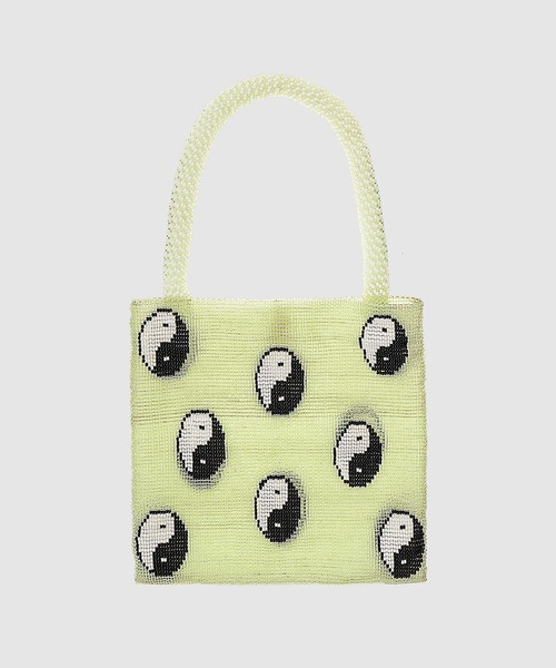 新品未使用　Pura Utz ビーズ チェリーポーチ Pura Utz（プラ ウズ）の「YINYANG POUCH（ハンドバッグ）」 - WEAR