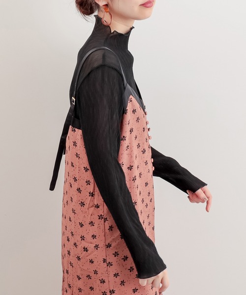 natural couture(ナチュラルクチュール)の「くしゅくしゅシアータートルインナーセット(Tシャツ/カットソー・レディース・アイボリー/ブラック/ライトグレー/ピンク・FREE)」の8枚目の写真