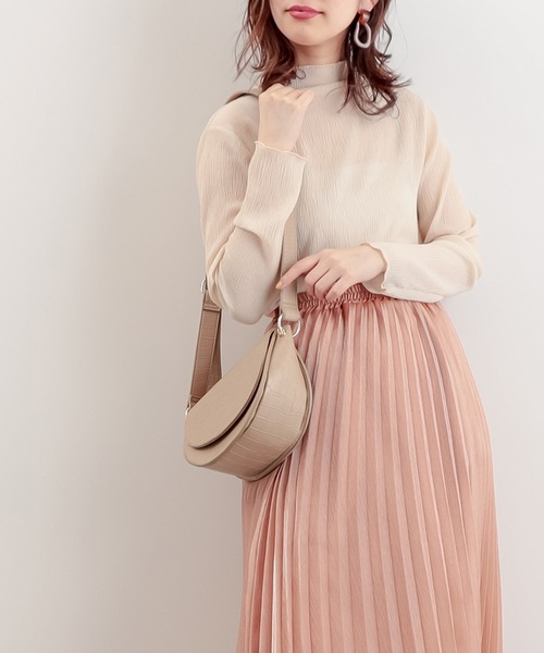 natural couture(ナチュラルクチュール)の「くしゅくしゅシアータートルインナーセット(Tシャツ/カットソー・レディース・アイボリー/ブラック/ライトグレー/ピンク・FREE)」の5枚目の写真