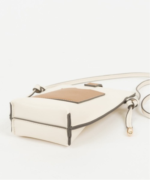 RANDA（ランダ）の「ミニショルダーバッグ（ショルダーバッグ・レディース・ブラック/アイボリー/その他・FREE）」の7枚目の写真