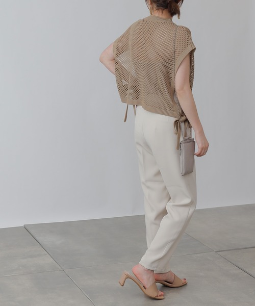 COLONY 2139（コロニートゥーワンスリーナイン）の「サイドリボンメッシュニットベスト（ベスト・レディース・ブラック/ベージュ/ライム・FREE）」の18枚目の写真