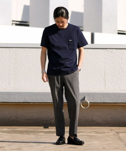 LACOSTE(ラコステ)の「【WEB限定】LACOSTE: クルーネック ポケット Tシャツ TH5846L(Tシャツ/カットソー・メンズ・ホワイト/ブラック/グレー/ネイビー・SMALL/X-LARGE/MEDIUM/LARGE/XX-LARGE)」の17枚目の写真