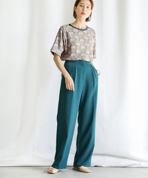 select MOCA(セレクトモカ)の「2021 SS アンティーク花柄ジャガードトップス(Tシャツ/カットソー・レディース・サックスブルー/ライトグリーン/ライトベージュ・FREE)」の15枚目の写真