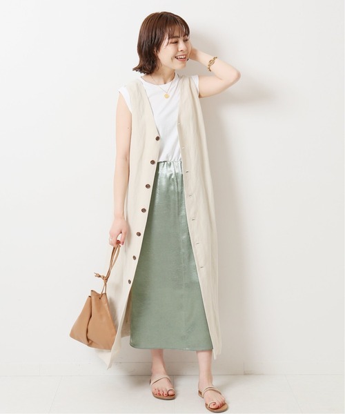 Spick & Span（スピックアンドスパン）の「クレーターサテンIラインスカート ◆（スカート・レディース・ベージュ/グリーン・38/36）」の16枚目の写真