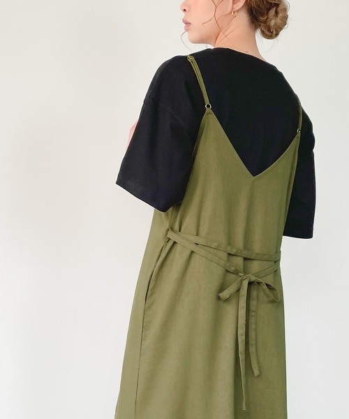 JUNOAH（ジュノア）の「リネン混マーメイドスカートサロペット（サロペット/オーバーオール・レディース・ブラック/グレイッシュベージュ/グリーン/アイボリー/ブルー/モカ・FREE）」の18枚目の写真