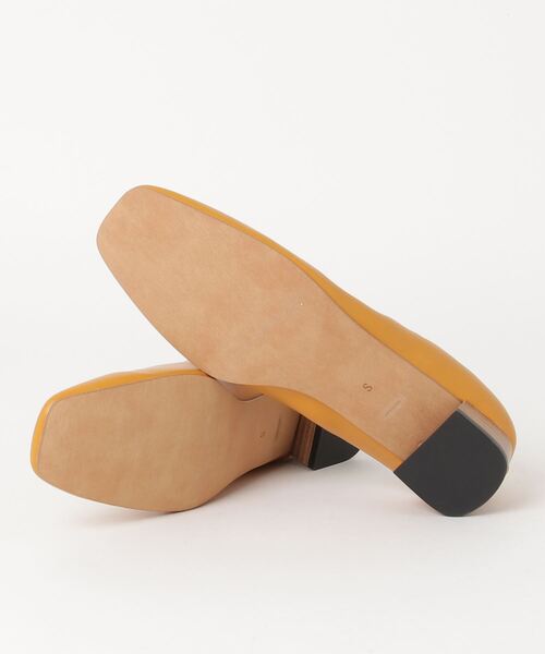 603（ロクマルサン）の「603 スクエアトゥアパンプス/シンセティックレザー（パンプス・レディース・ライトブラウン・MEDIUM/LARGE/SMALL）」の7枚目の写真