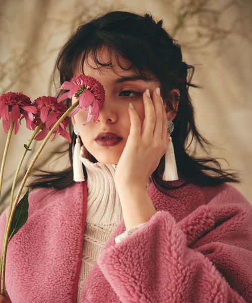 LAYMEE（レイミー）の「Zinnia pierce / ジニアピアス（ピアス（両耳用）・レディース・ブラック/ホワイト・FREE）」の7枚目の写真