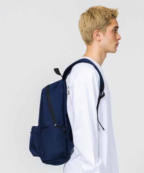 XLARGE（エクストララージ）の「STANDARD LOGO BACKPACK（バックパック/リュック・メンズ・ブラック/ネイビー/カモフラージュ・ONE SIZE）」の7枚目の写真