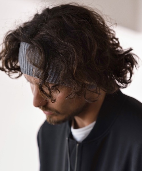 CAMBIO(カンビオ)の「mko9821-畦編みヘアバンド(その他ヘアアクセサリー・メンズ・グレー/ブラック/グレイッシュベージュ/ブラウン・FREE)」の2枚目の写真