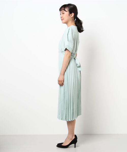 MAISON DE THERESE(メゾン ド テレーズ)の「カシュクール プリーツ ワンピース(ワンピース・レディース・イエロー/グリーン・M/S/L)」の3枚目の写真