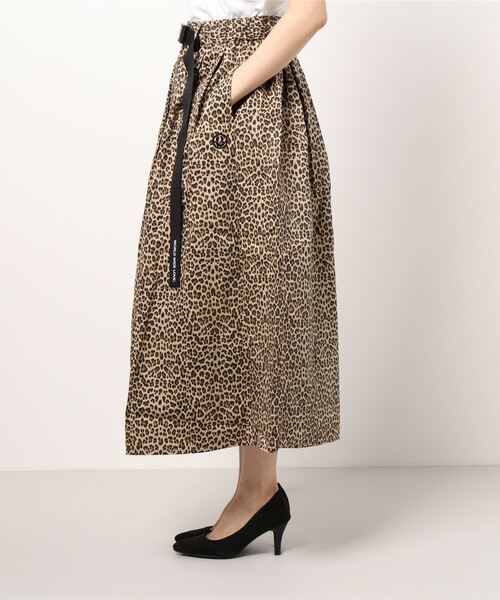 WORLD WIDE LOVE!（ワールドワイドラブ）の「タックギャザースカート（スカート・レディース・ブラック/グリーン/ベージュ・1）」の5枚目の写真