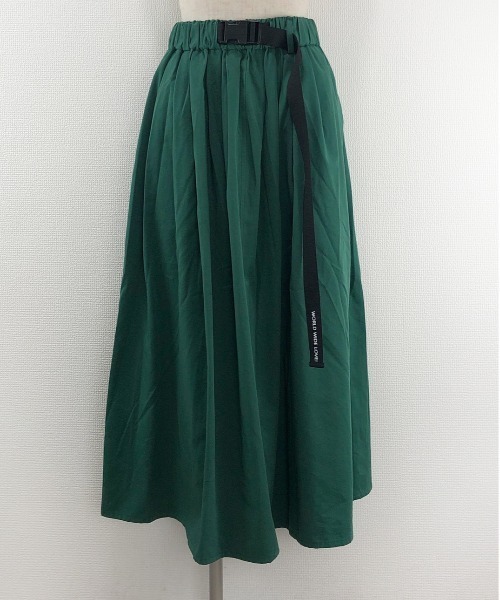 WORLD WIDE LOVE!（ワールドワイドラブ）の「タックギャザースカート（スカート・レディース・ブラック/グリーン/ベージュ・1）」の14枚目の写真