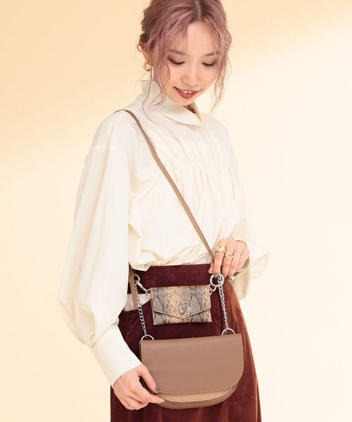 Ray BEAMS（レイビームス）の「Ray BEAMS / 2連 配色 バッグ（ショルダーバッグ・レディース・ベージュ/ワイン・ONE SIZE）」の13枚目の写真