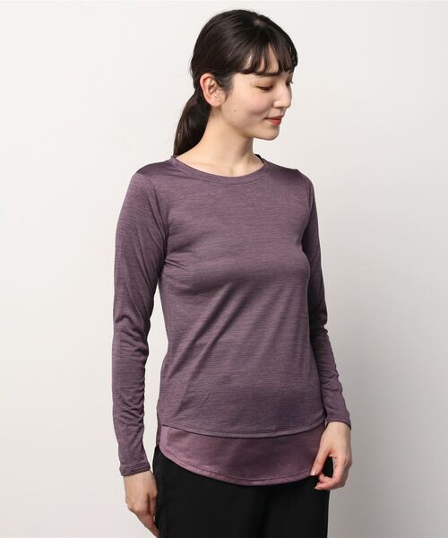 UNDER ARMOUR（アンダーアーマー）の「UAテック ベント ロングスリーブ（トレーニング/レディース）（Tシャツ/カットソー・レディース・ブラック/ライトピンク/ダークパープル・M/L/S/XL）」の5枚目の写真