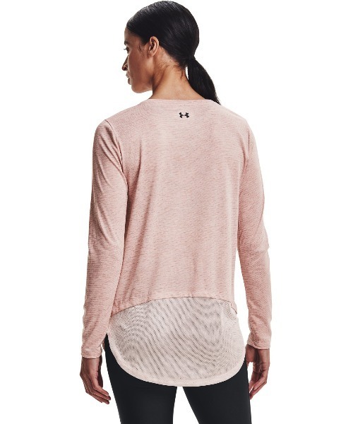 UNDER ARMOUR（アンダーアーマー）の「UAテック ベント ロングスリーブ（トレーニング/レディース）（Tシャツ/カットソー・レディース・ブラック/ライトピンク/ダークパープル・M/L/S/XL）」の8枚目の写真