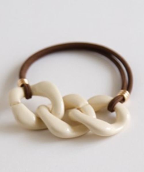 REBALANCE（リバランス）の「ヘアゴム 韓国風アクセサリー（ヘアゴム・レディース・その他/その他21/Z/その他9/X/その他31/O/F/G/その他14/その他1/Q/その他23/D/その他32/C/その他28/その他13/その他29/その他16/その他24/その他8/その他20/I/その他17/T/その他25/W/S/N/その他15/V/B/その他22/A/その他27/Y/その他3/その他30/K/E/その他18/L/その他10/その他26/その他2/その他19/P/その他7/U/J/R/H/M・ONE SIZE）」の3枚目の写真